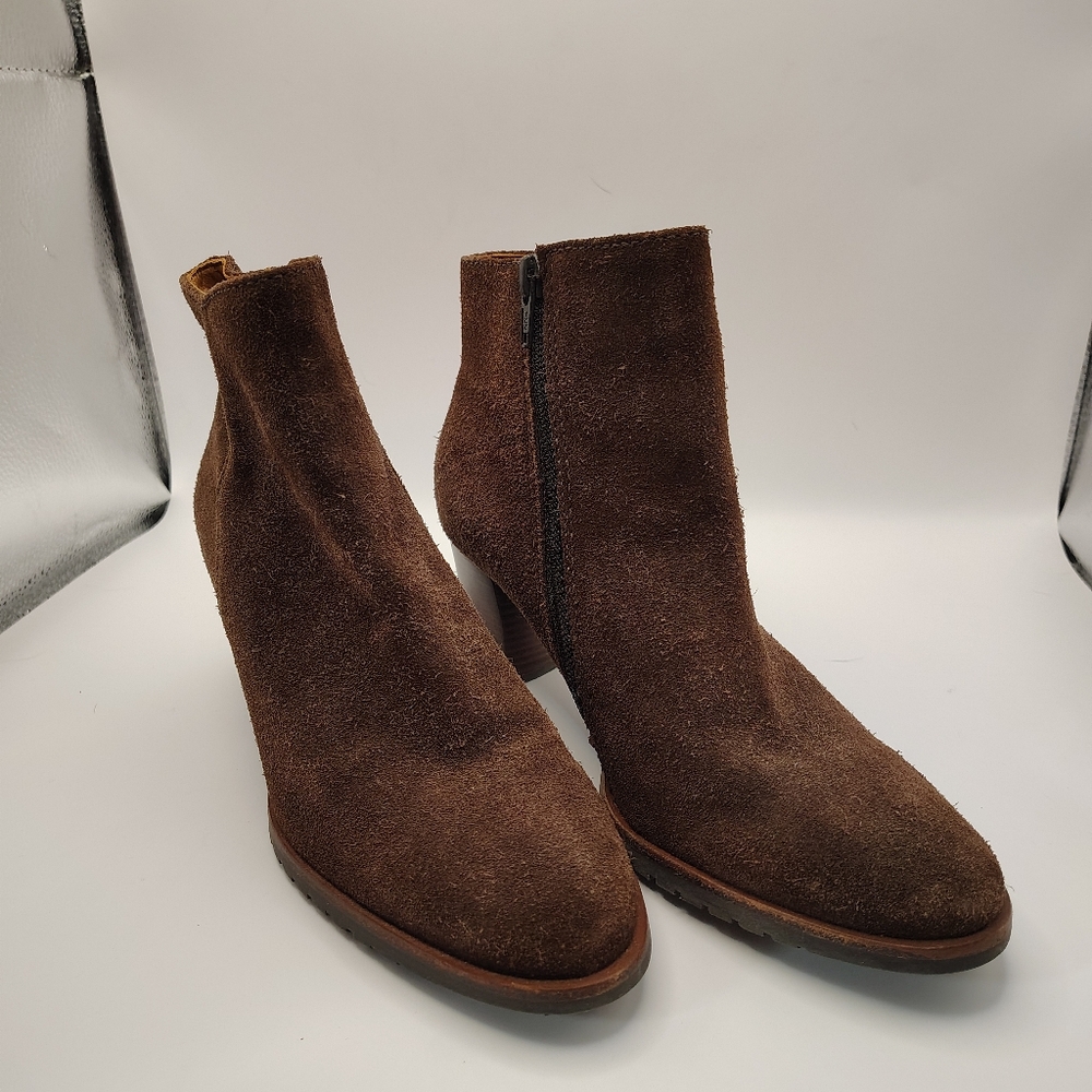 L.L. Bean Brown Suede Ankle Boots Women's 6.5M Block Heel Zip Booties